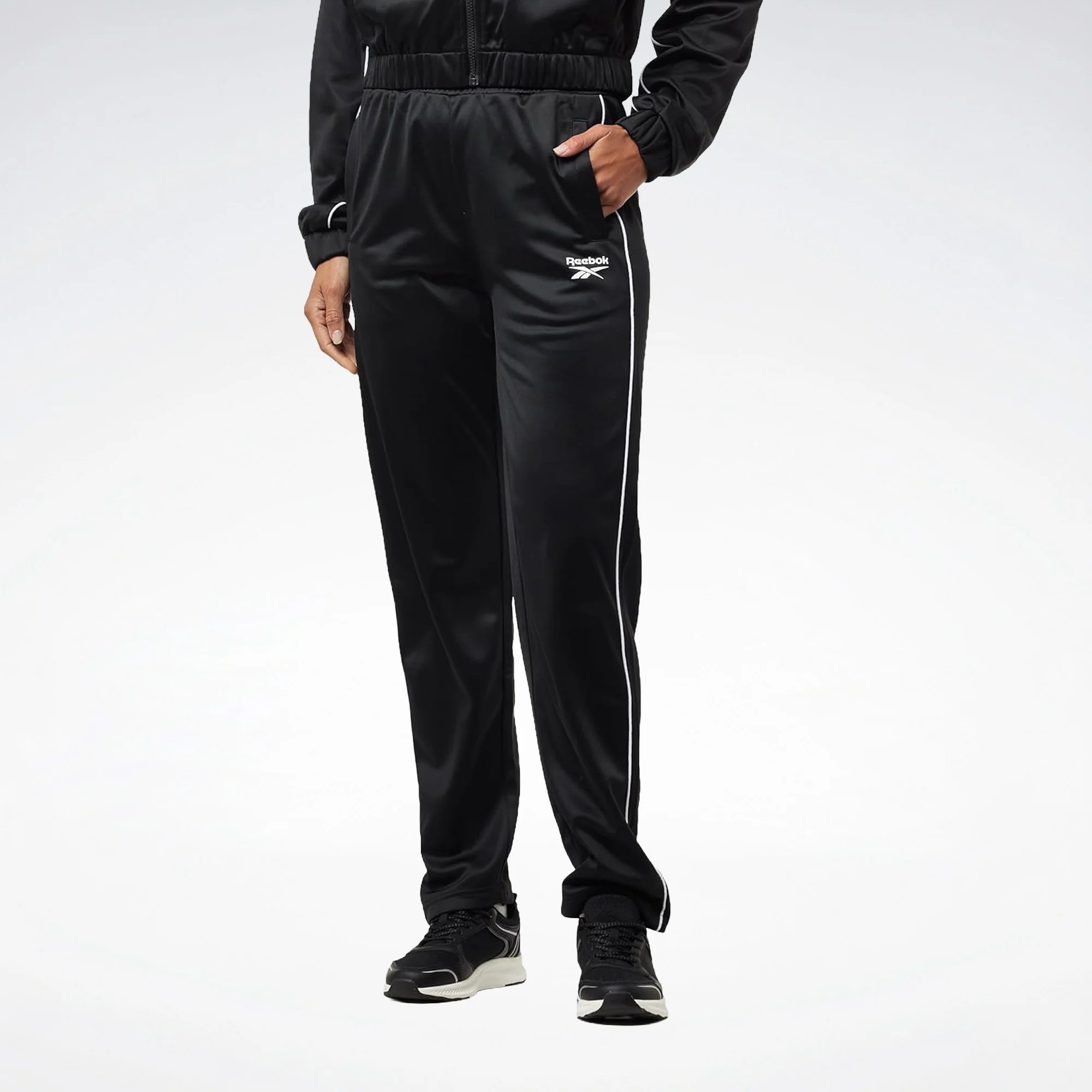 Conjunto Reebok Justine Piping 2 - Image 5