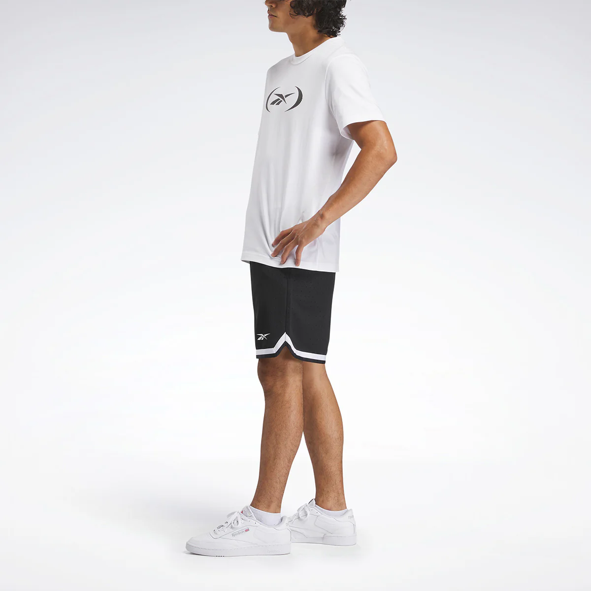 Remera Reebok Básquet - Image 3